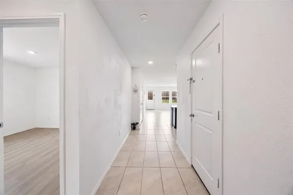 $1,895 | 6038 Determine Lane, Forney, TX 75126