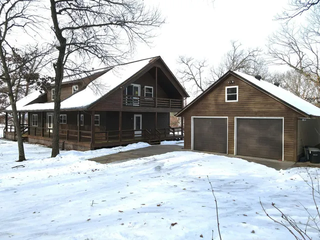 $625,000 | E8403 Highway 85, Mondovi, WI 54755