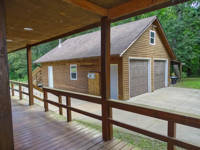 $625,000 | E8403 Highway 85, Mondovi, WI 54755