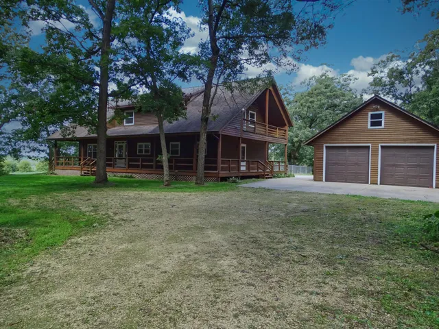 $625,000 | E8403 Highway 85, Mondovi, WI 54755