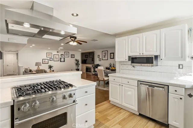 $889,000 | 2736 North Wanda Avenue, Simi Valley, CA 93065