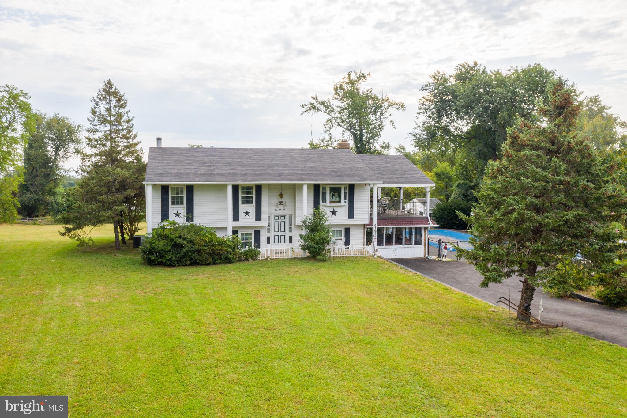 451 Fairhaven Road Tracys Landing, MD 20779 - Photo 8 of 70 Gallery Image 8