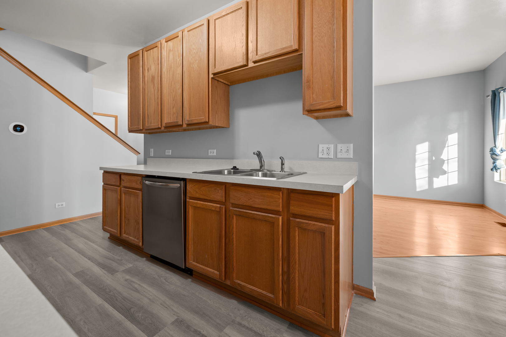 722 County Line Road Aurora, IL 60502 - Photo 7 of 20