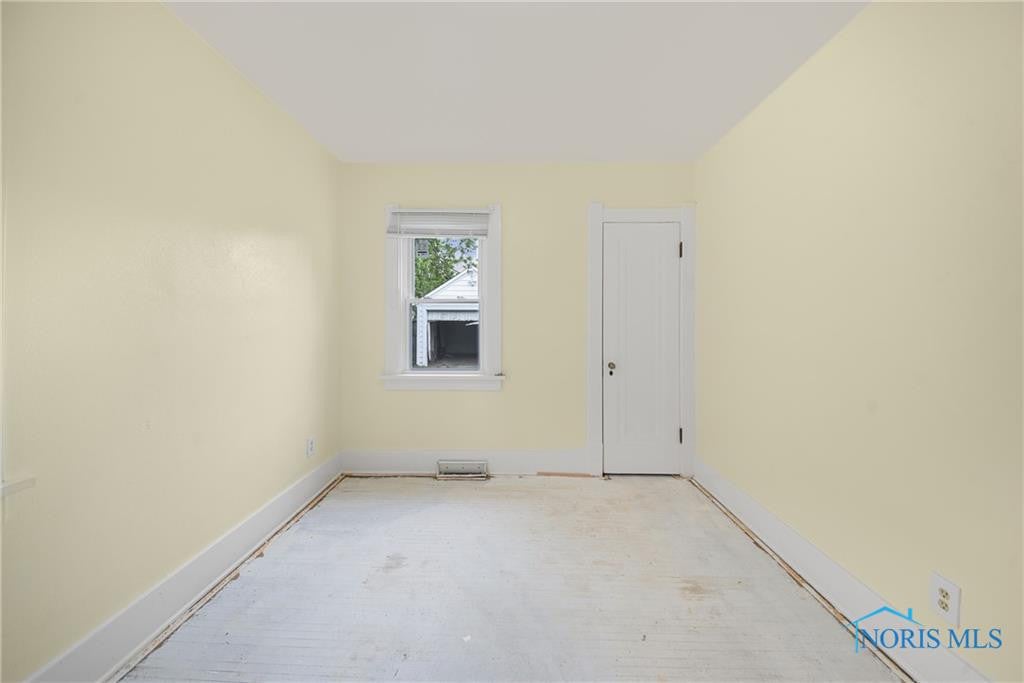 1722 Mansfield Road Toledo, OH 43613 - Photo 11 of 21 Gallery Image 11