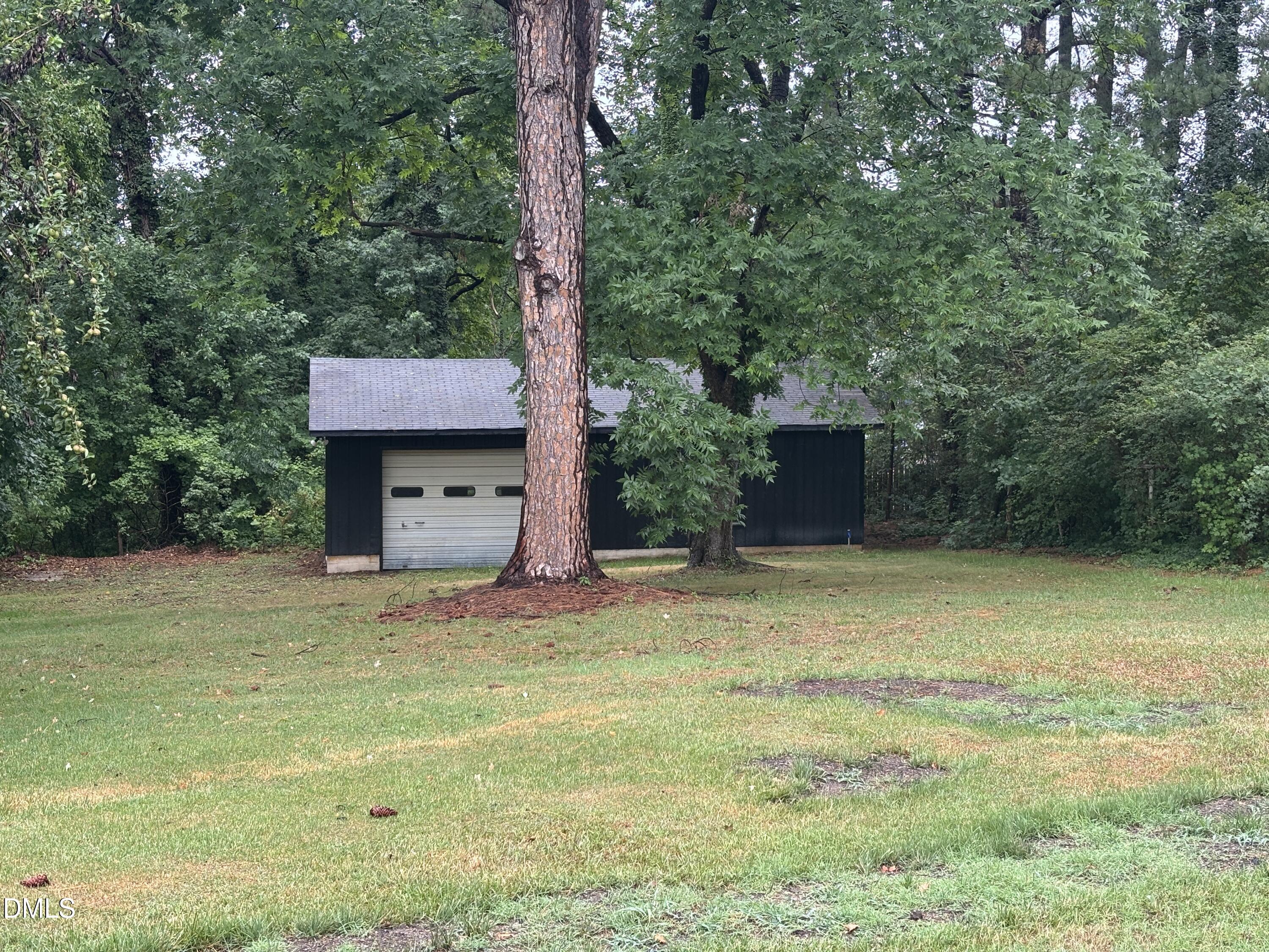 3609 Melrose Drive Raleigh, NC 27604 - Photo 6 of 51 20260623_190314706_iOS