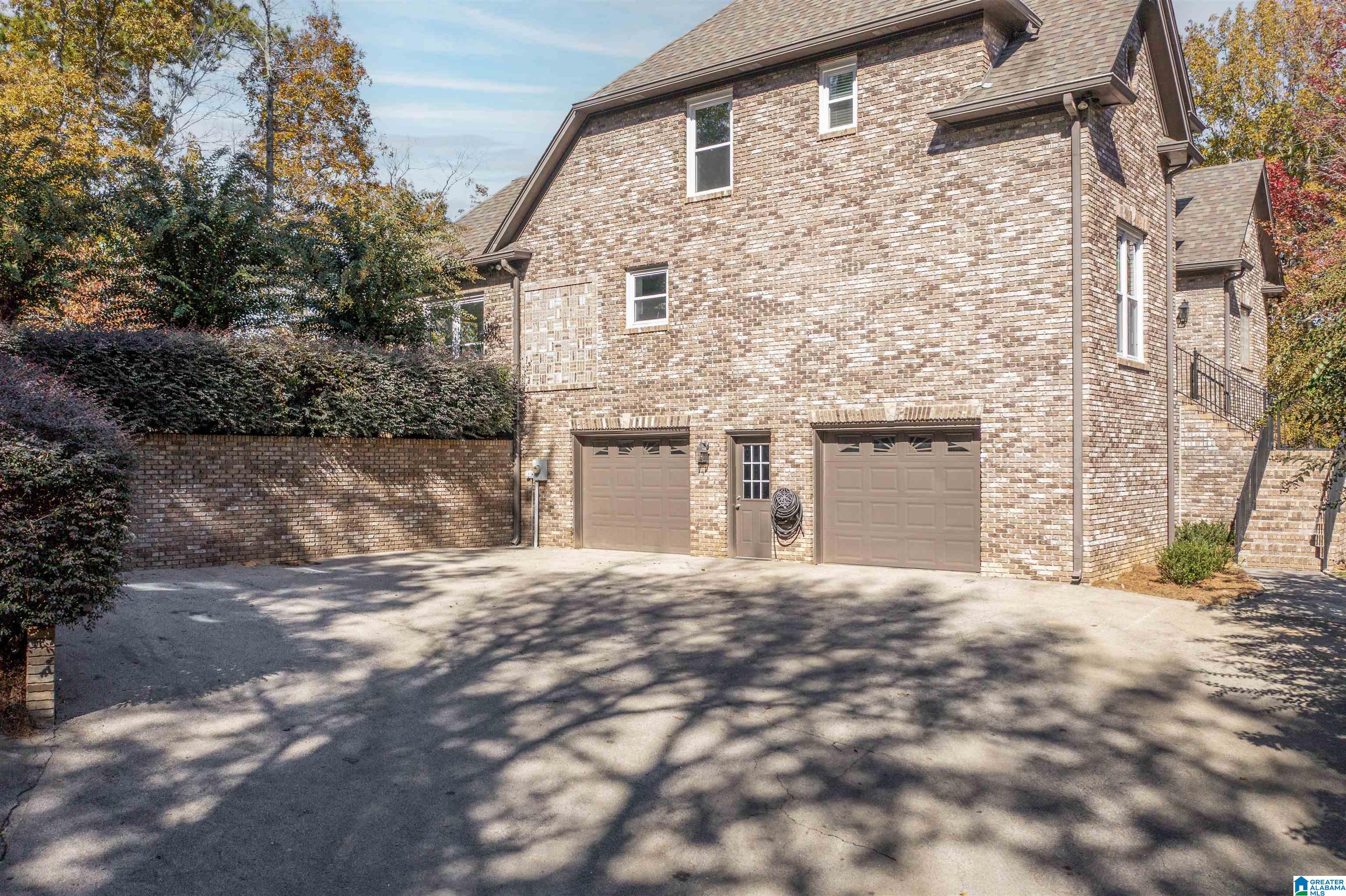 306 Hickory Valley Road Trussville, AL 35173 - Photo 7 of 72