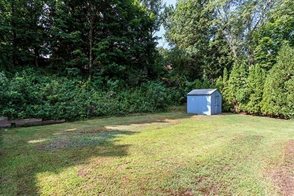 56 Charles Road, Unit 1 Winchester, MA 01890 - Photo 15 of 16