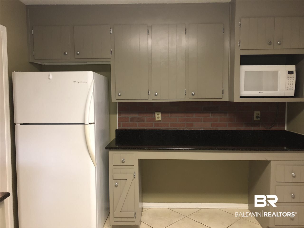 34825 Pond Road Stapleton, AL 36578 - Photo 9 of 28 Kitchen