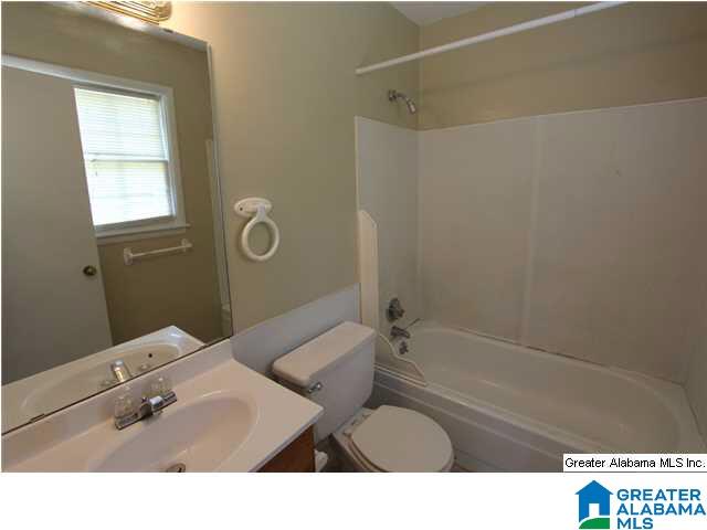 1427 Montevallo Road Weaver, AL 36277 - Photo 20 of 29