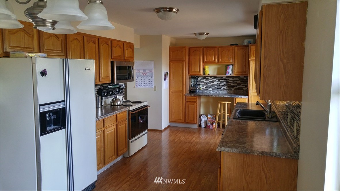 14298 Josh Wilson Road Burlington, WA 98233 - Photo 16 of 23 Gallery Image 16