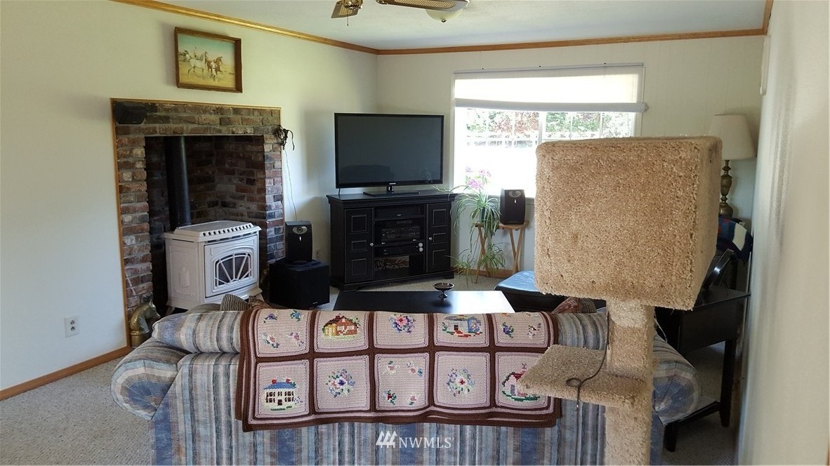 14298 Josh Wilson Road Burlington, WA 98233 - Photo 18 of 23 Gallery Image 18