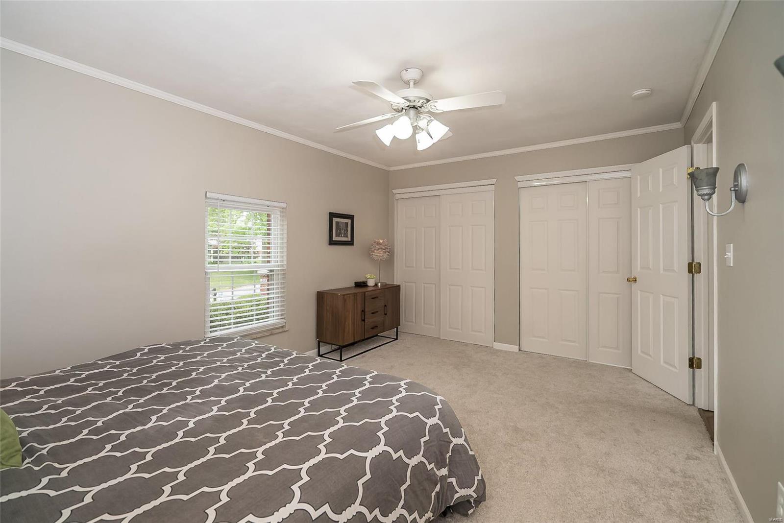 1012 Bedford Lane Ballwin, MO 63011 - Photo 28 of 37