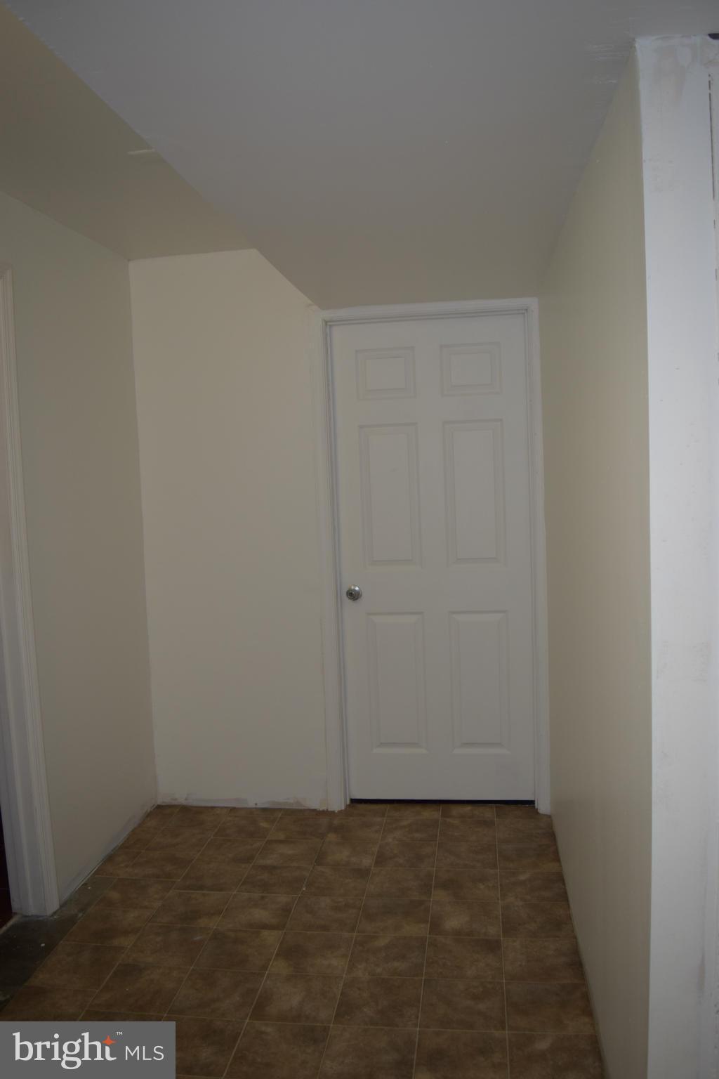 12607 Bridoon Lane Reston, VA 20191 - Photo 23 of 29 Basement