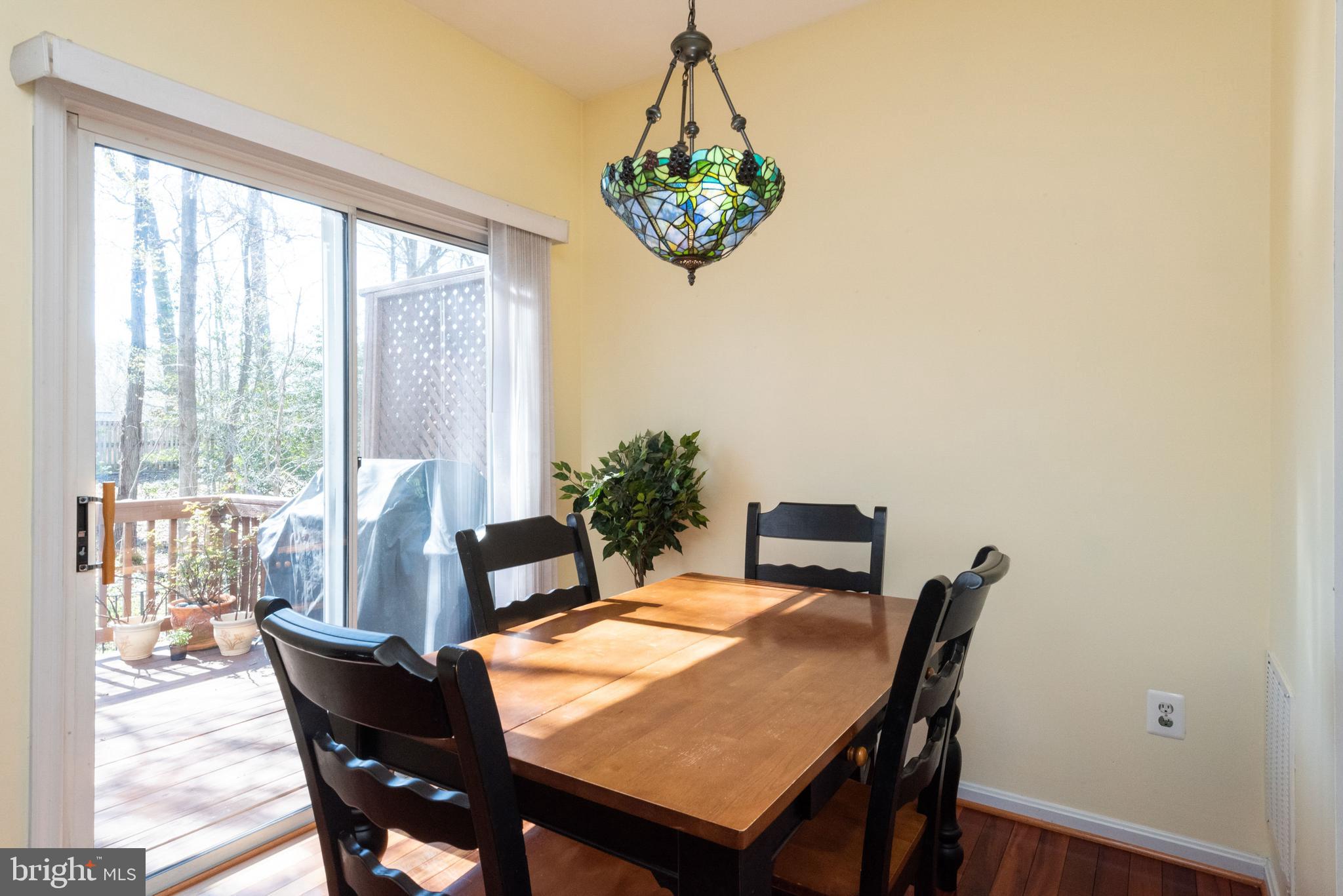 208 Tilden Way Edgewater, MD 21037 - Photo 21 of 55 Breakfast area in kitchen