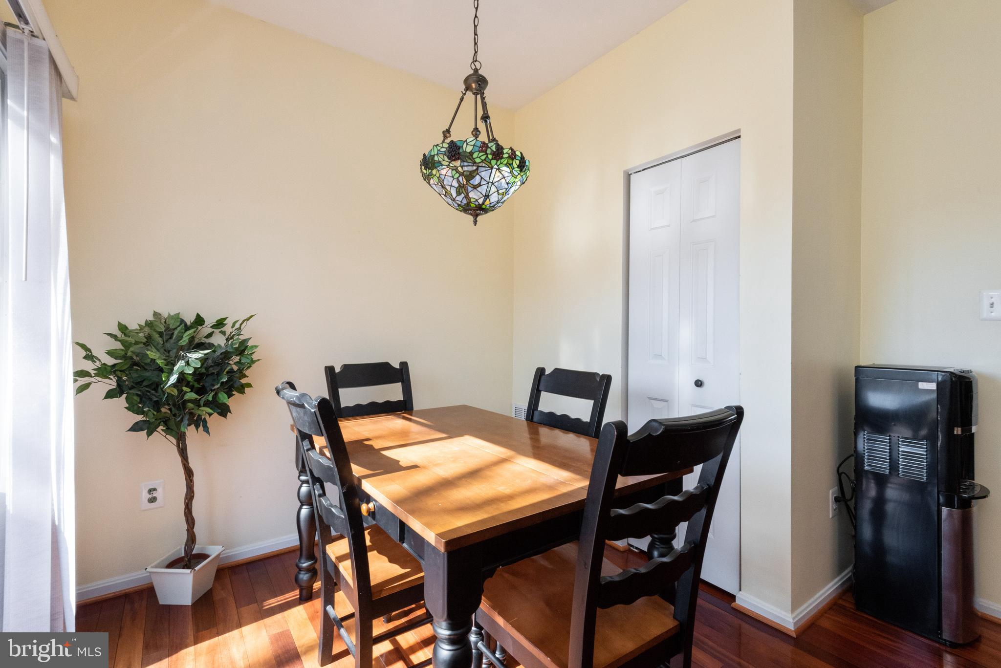 208 Tilden Way Edgewater, MD 21037 - Photo 22 of 55 Breakfast area and pantry in kitchen
