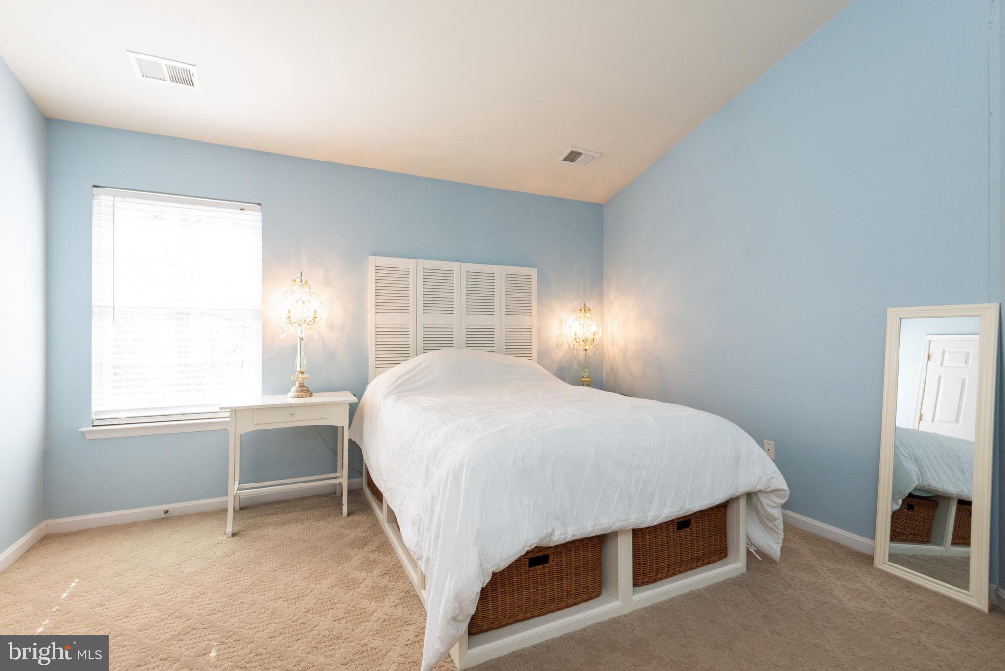208 Tilden Way Edgewater, MD 21037 - Photo 25 of 55 Primary bedroom with new upgraded carpet