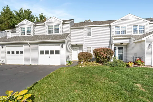 $249,900 | 1130 Spearhead Drive, Glenville, NY 12302