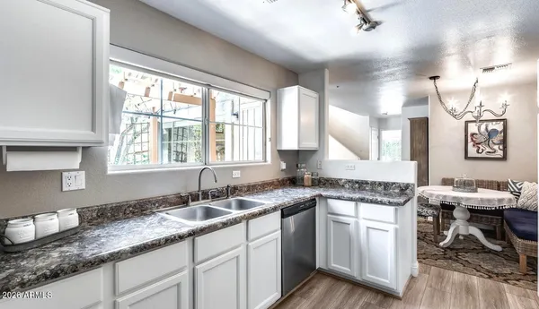 $425,000 | 1633 East Lakeside Drive, Unit 131, Gilbert, AZ 85234