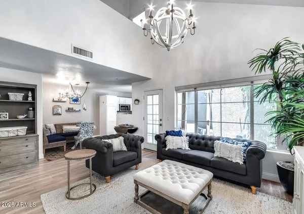 $425,000 | 1633 East Lakeside Drive, Unit 131, Gilbert, AZ 85234