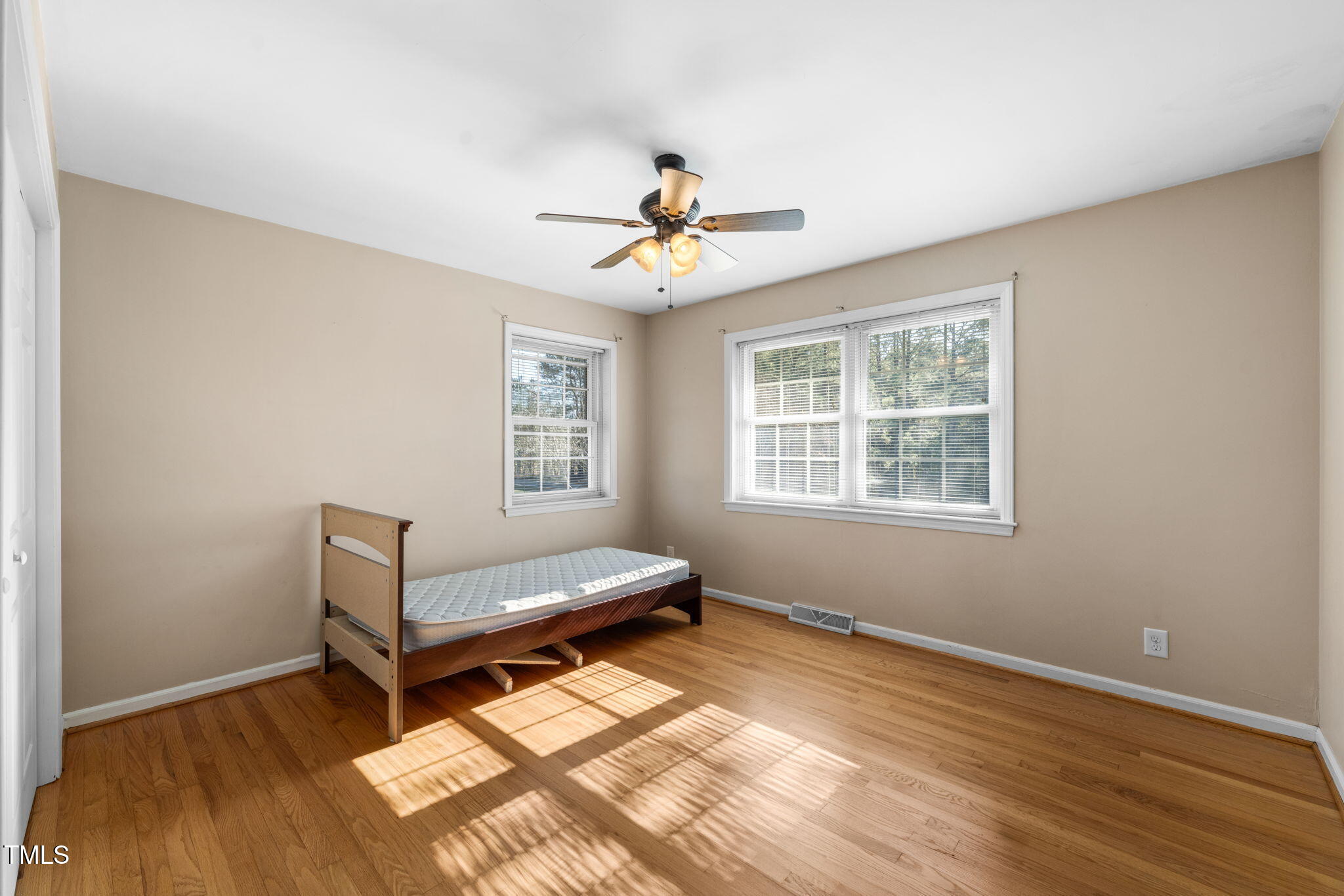 5813 Cheek Road Durham, NC 27704 - Photo 16 of 34 13-web-or-mls-DSC09309