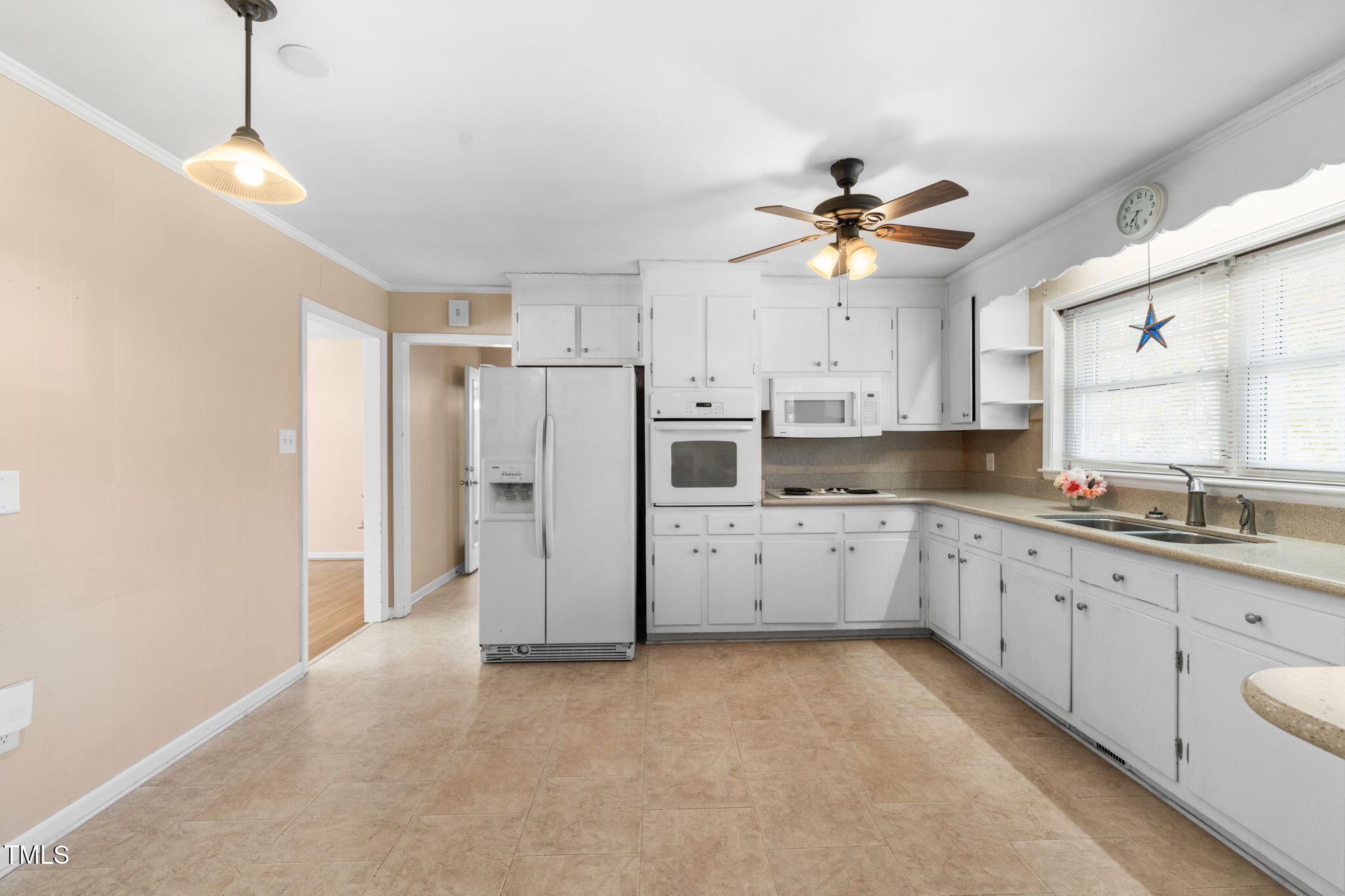 5813 Cheek Road Durham, NC 27704 - Photo 10 of 34 7-web-or-mls-DSC09339