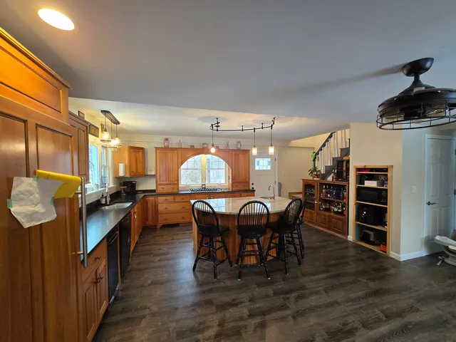 $780,000 | 340 Kittredge Road, Bangor, ME 04401