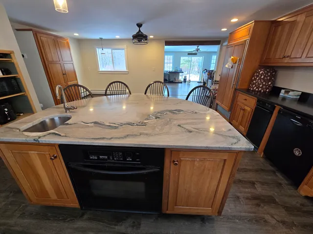 $780,000 | 340 Kittredge Road, Bangor, ME 04401