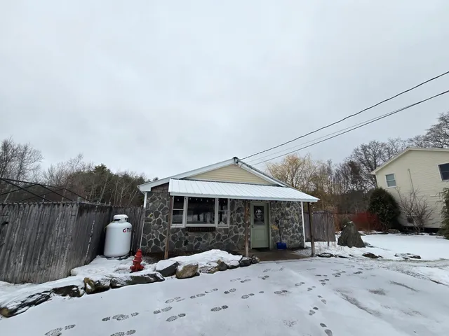 $780,000 | 340 Kittredge Road, Bangor, ME 04401