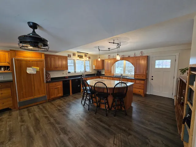 $780,000 | 340 Kittredge Road, Bangor, ME 04401