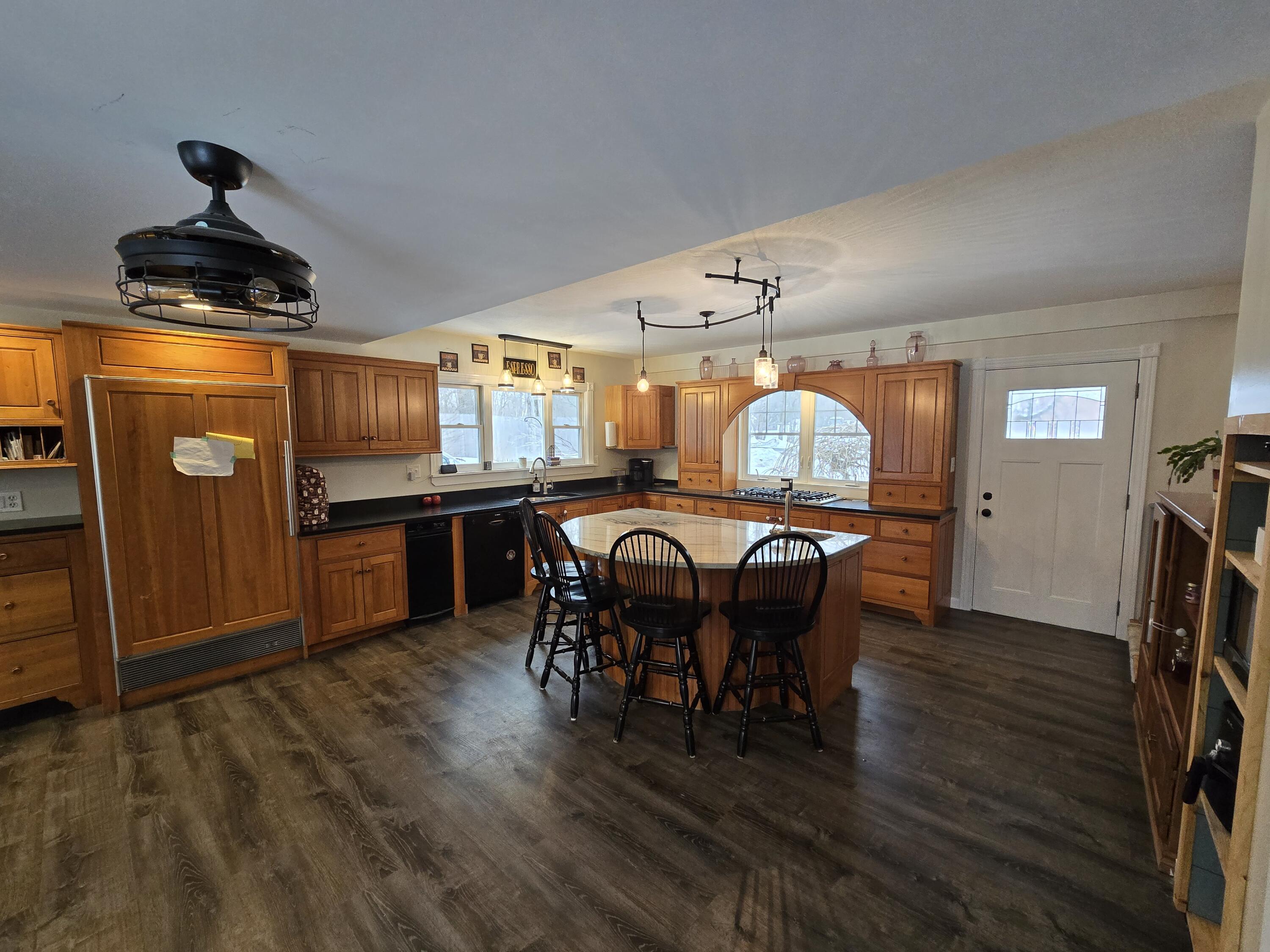 340 Kittredge Road Bangor, ME 04401 - Photo 9 of 55 1000024679