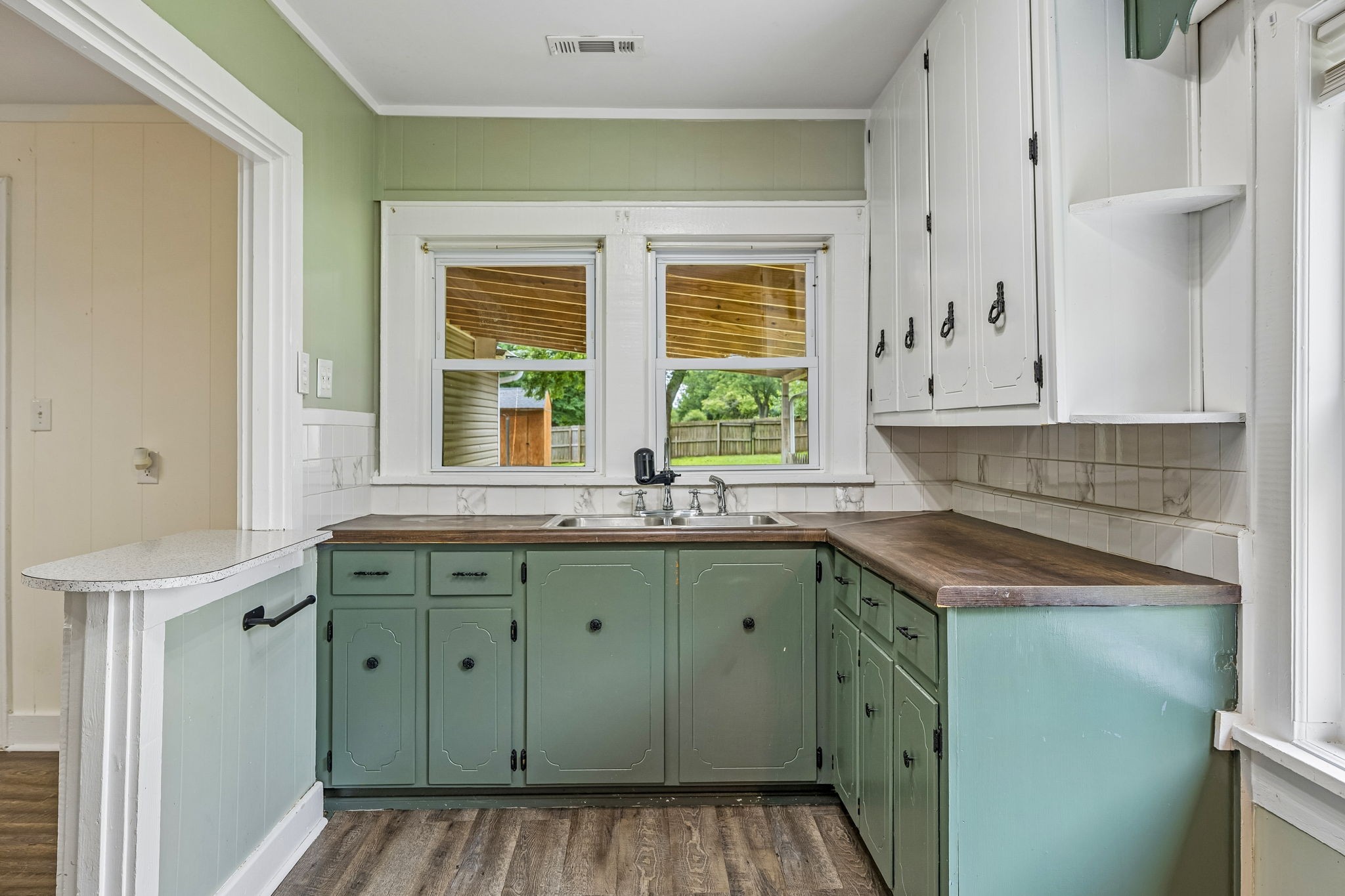 305 Eugene Road Columbia, TN 38401 - Photo 12 of 39