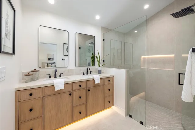 $2,900,000 | 2872 Aceca Drive, Los Alamitos, CA 90720