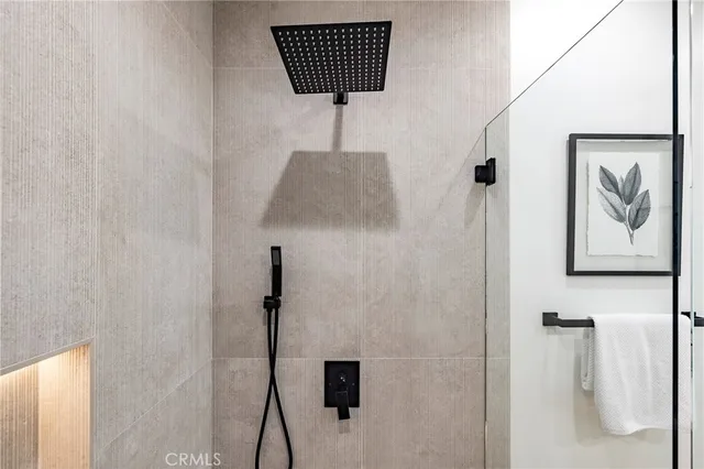 $2,900,000 | 2872 Aceca Drive, Los Alamitos, CA 90720