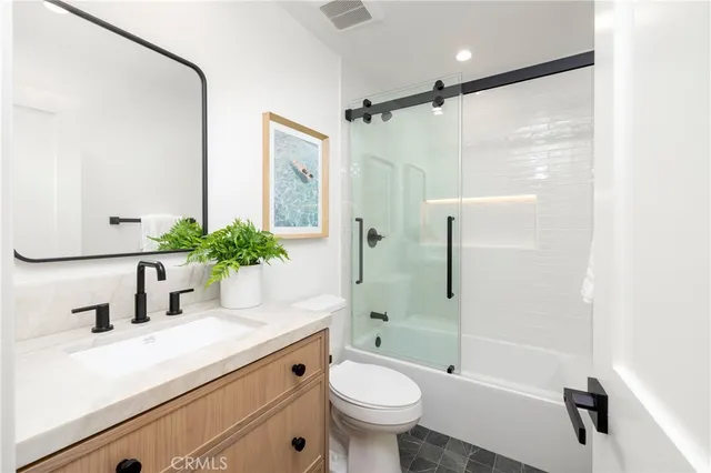 $2,900,000 | 2872 Aceca Drive, Los Alamitos, CA 90720