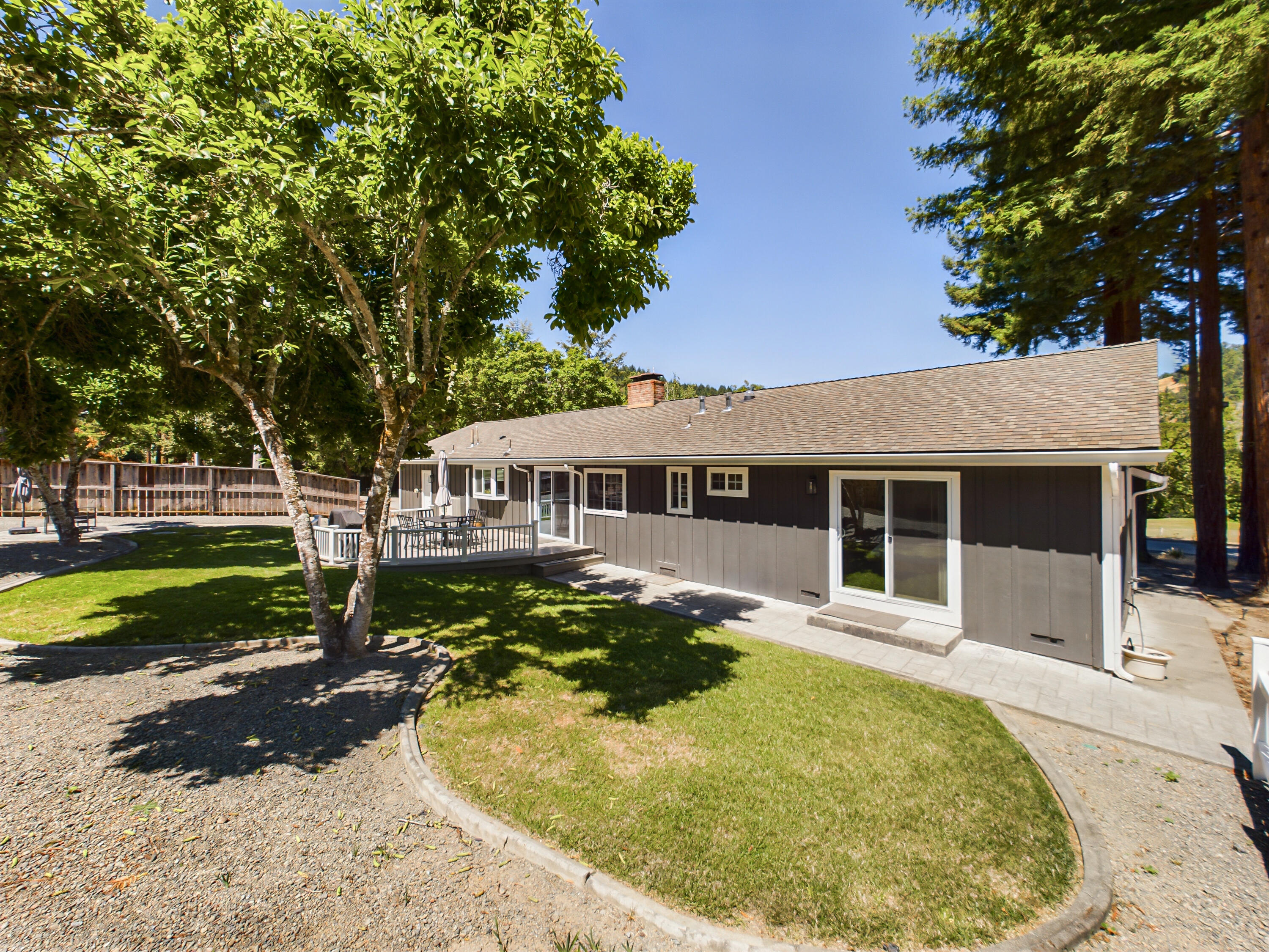 182 East Branch Road Garberville, CA 95542 - Photo 45 of 47