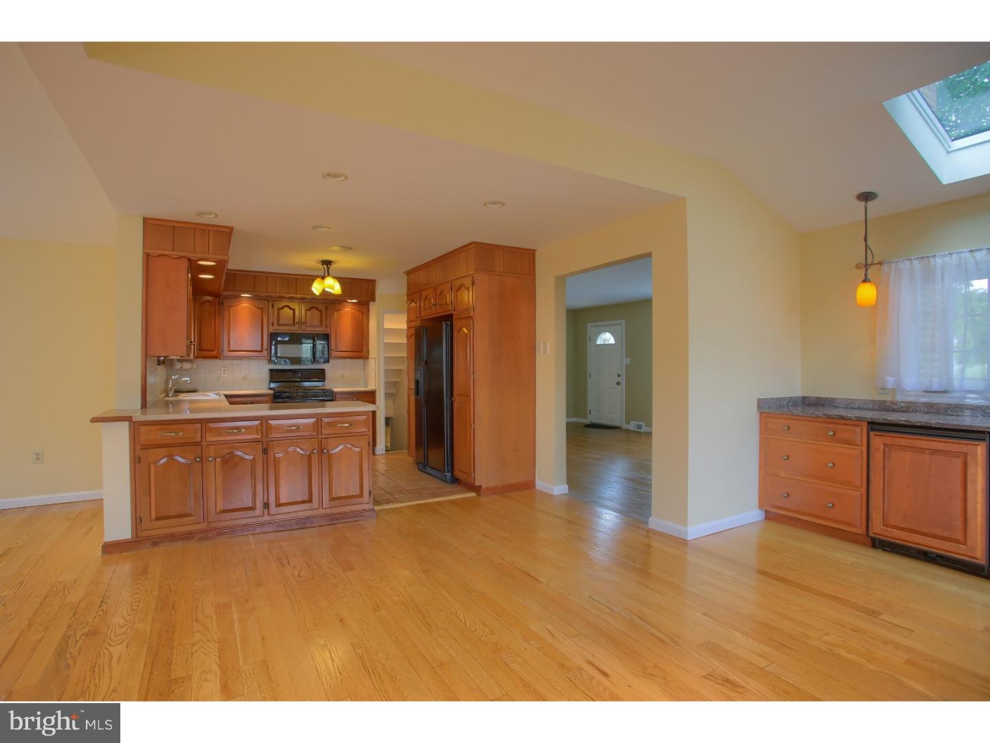 102 Tasker Avenue Reading, PA 19607 - Photo 11 of 25