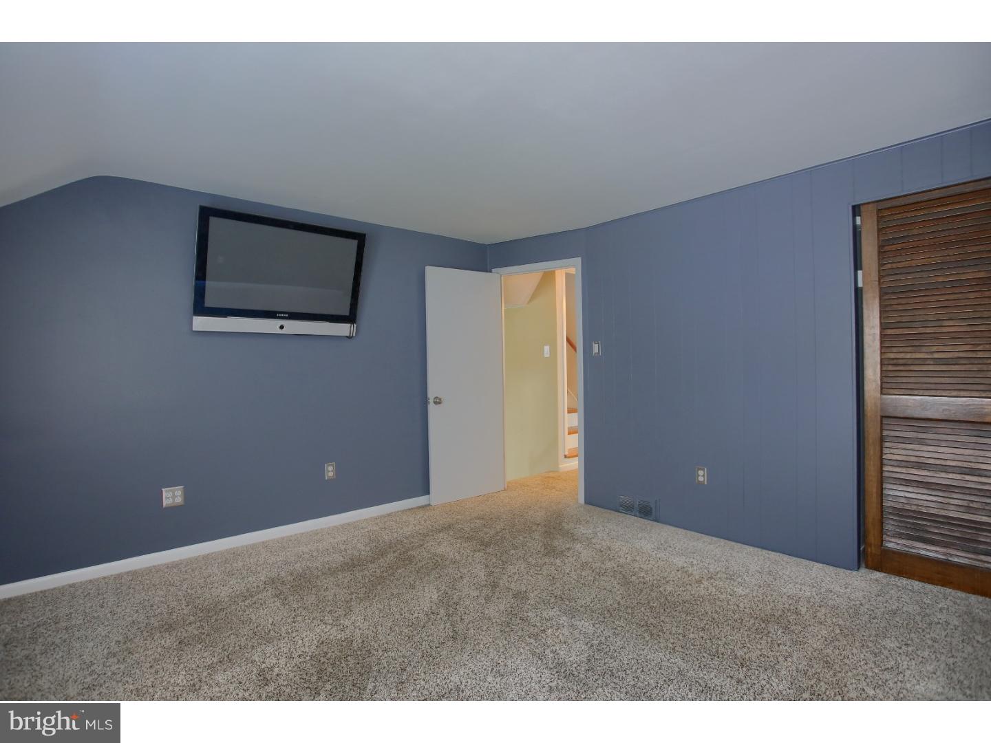 102 Tasker Avenue Reading, PA 19607 - Photo 21 of 25