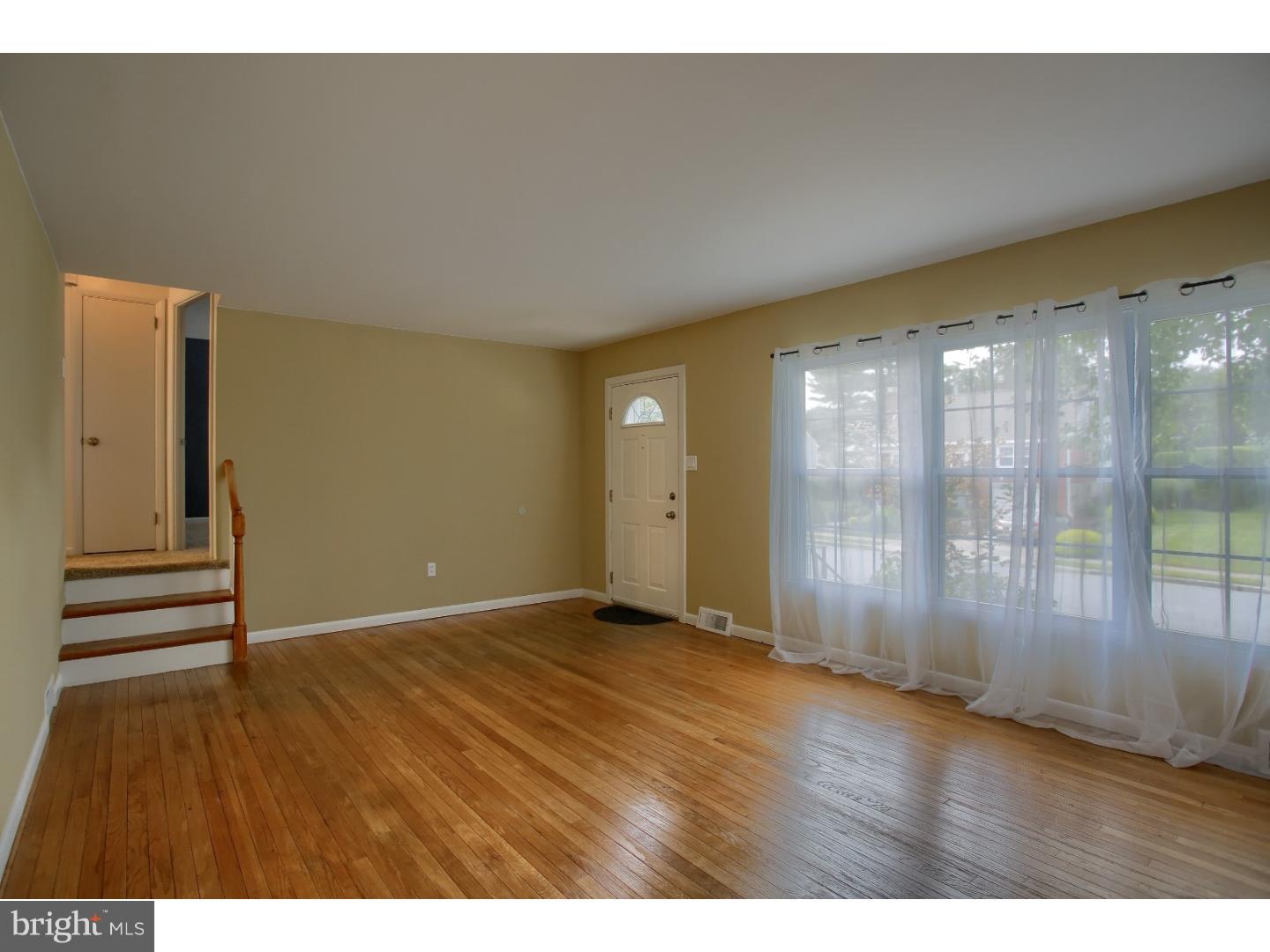 102 Tasker Avenue Reading, PA 19607 - Photo 8 of 25