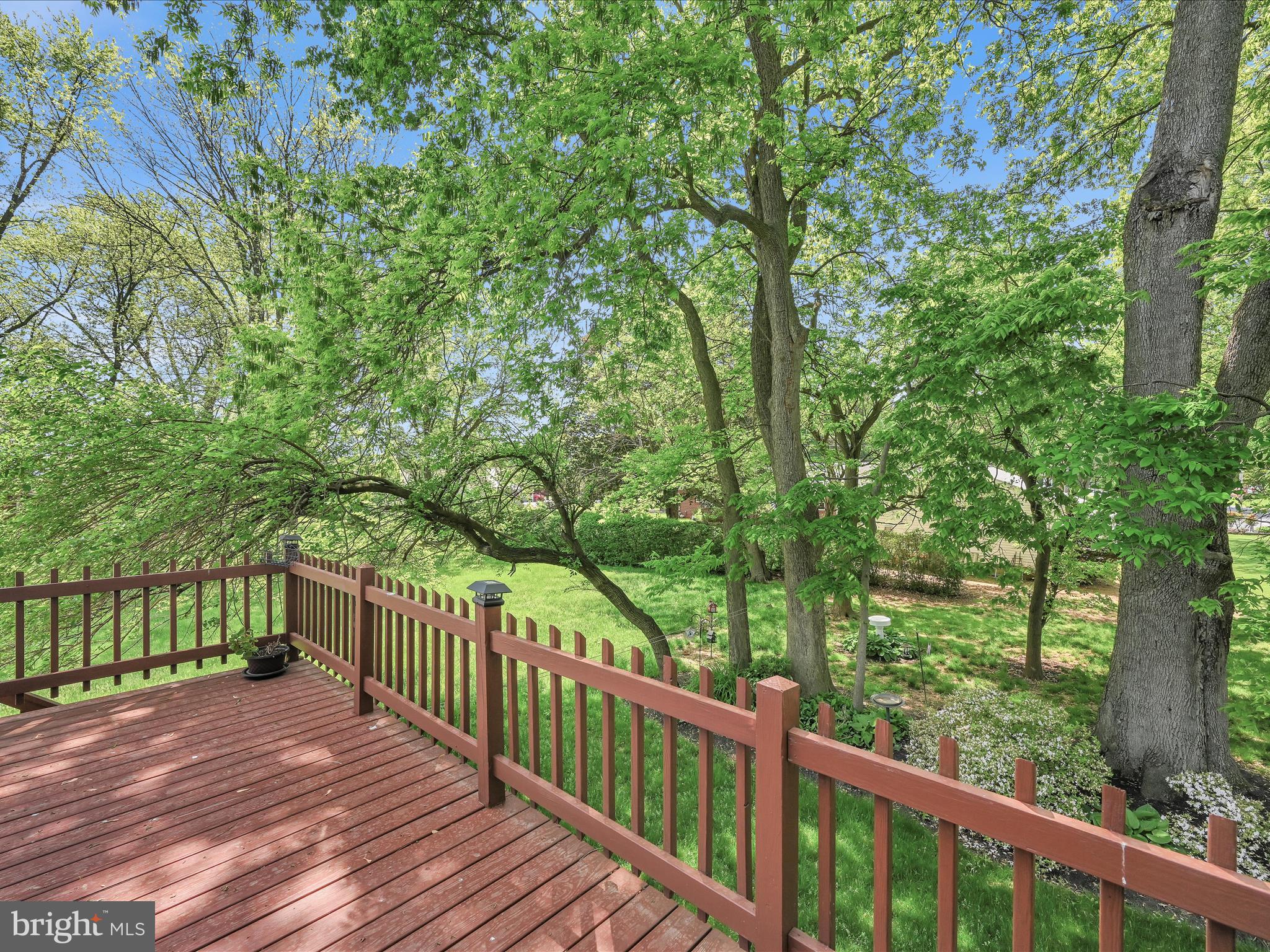 1150 Rohrerstown Road Lancaster, PA 17601 - Photo 16 of 26 deck