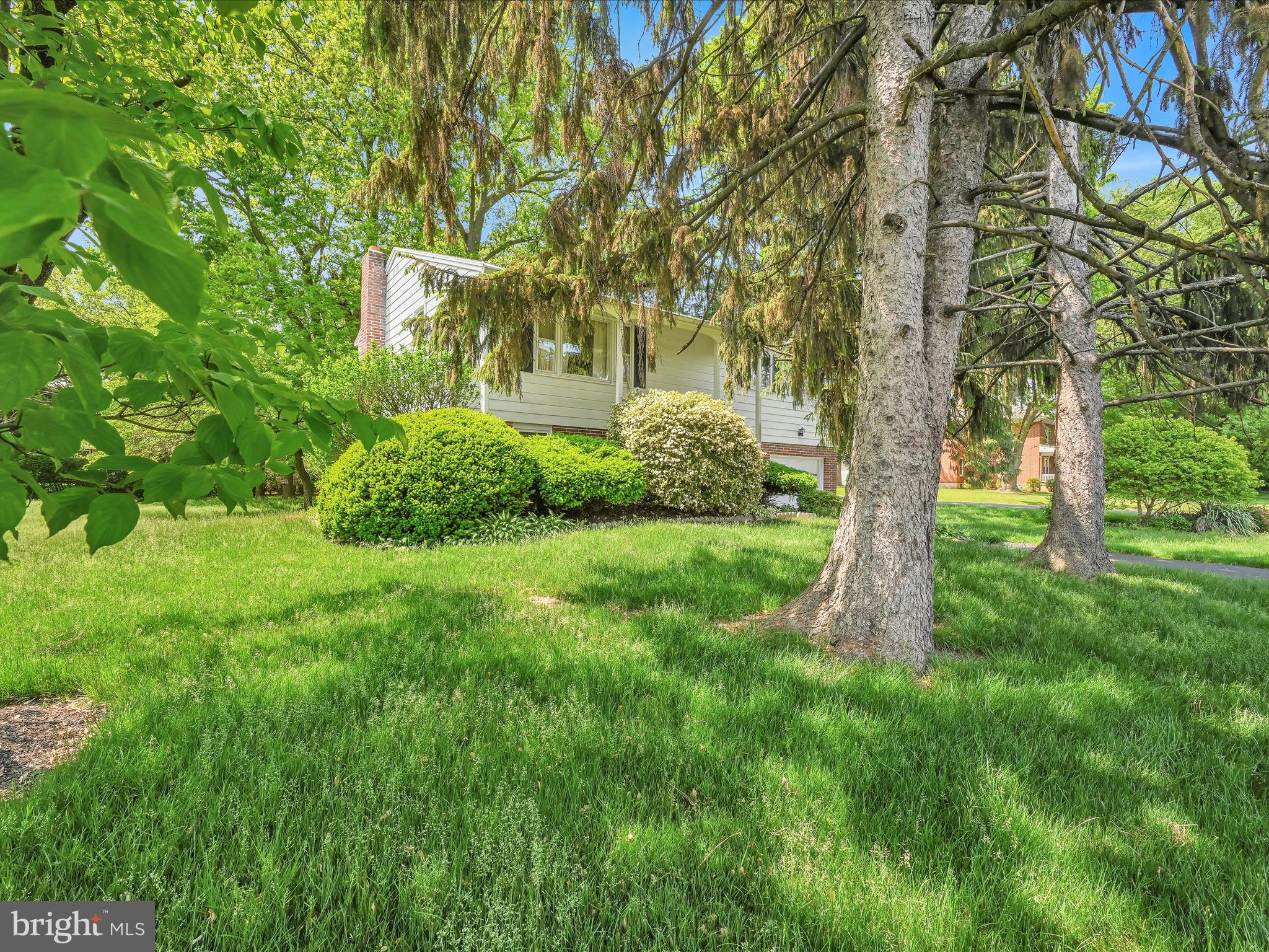 1150 Rohrerstown Road Lancaster, PA 17601 - Photo 2 of 26 front