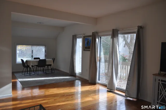 $245,000 | 29 Crocus Lane, Unit 29, Avon, CT 06001