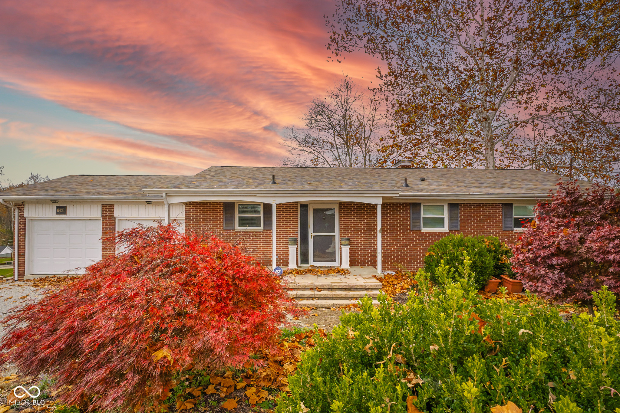 8421 West Old Nashville Road Columbus, IN 47201 - Photo 4 of 58