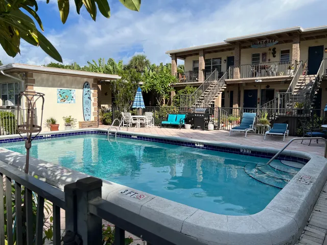 $1,695 | 311 Inlet Way, Unit 4, Palm Beach Shores, FL 33404