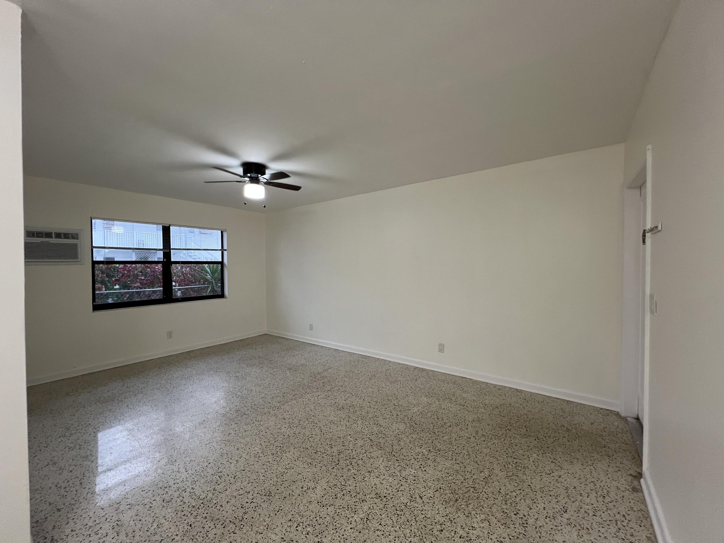 311 Inlet Way, Unit 4 Palm Beach Shores, FL 33404 - Photo 12 of 23 IMG_0691