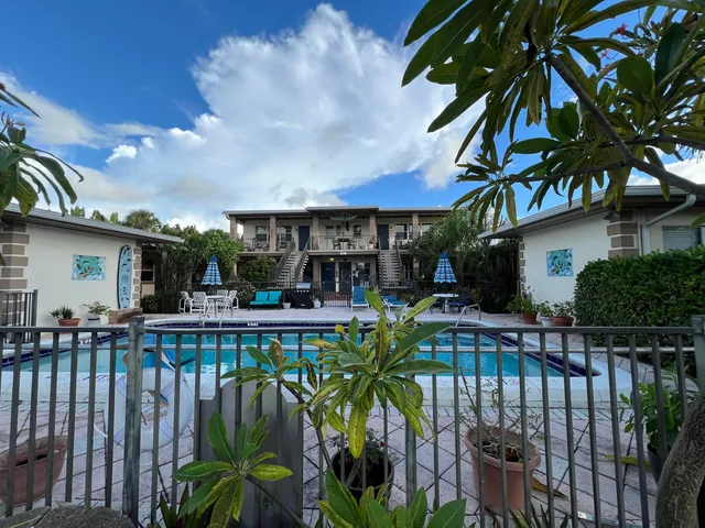 $1,695 | 311 Inlet Way, Unit 4, Palm Beach Shores, FL 33404