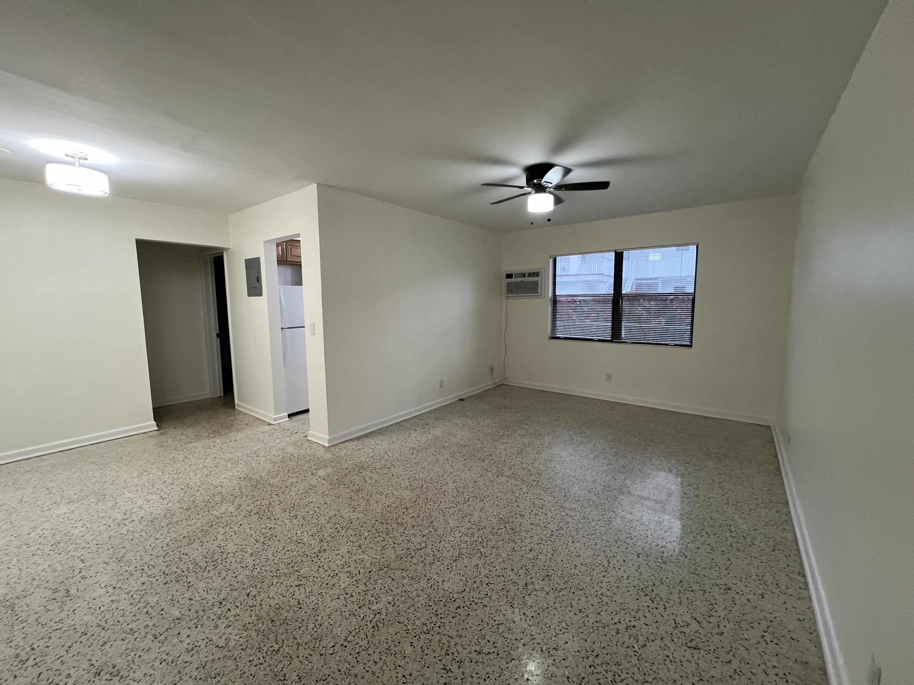 311 Inlet Way, Unit 4 Palm Beach Shores, FL 33404 - Photo 9 of 23 IMG_0685