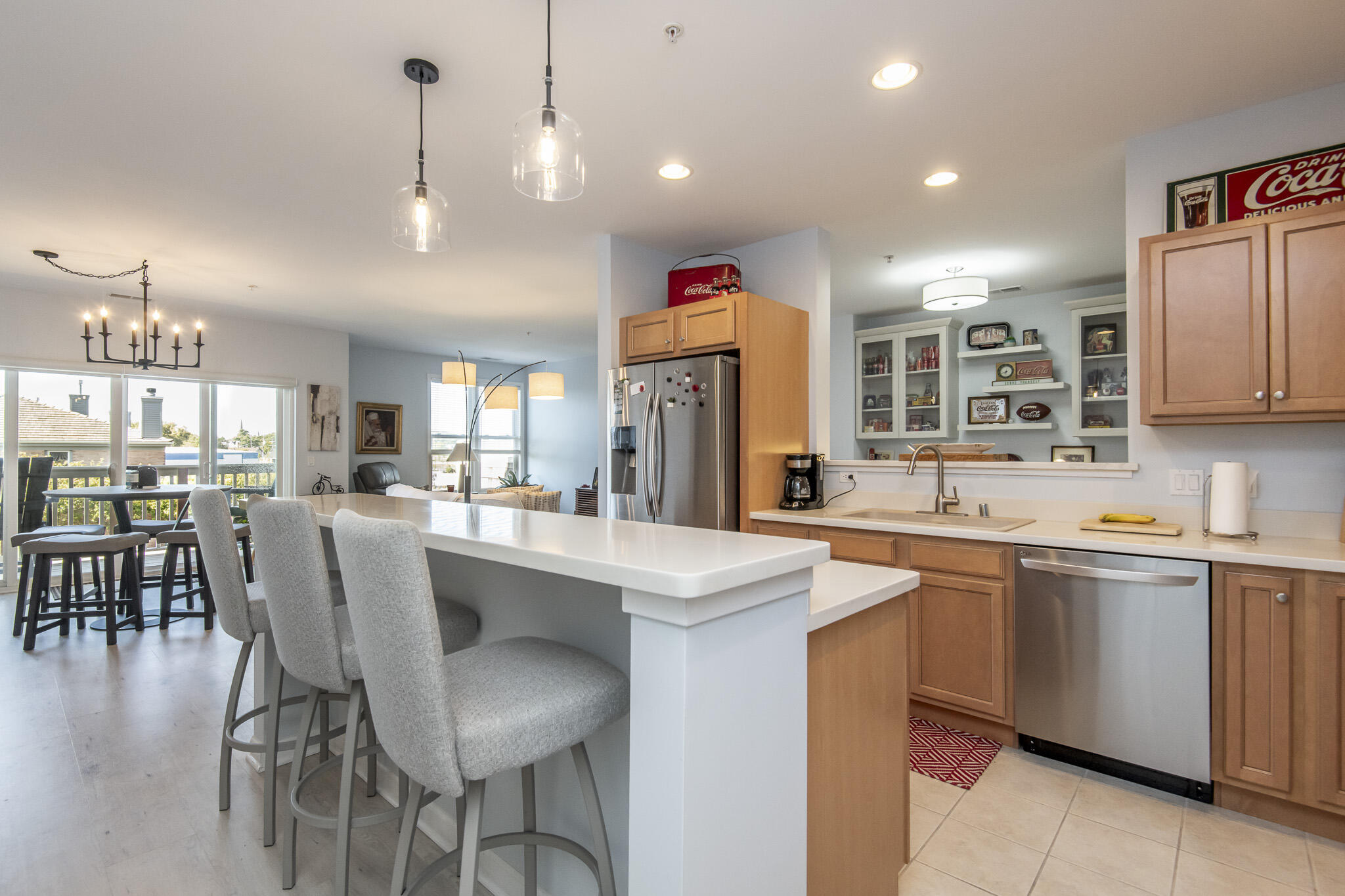 4 Gas Light Drive, Unit 211 Racine, WI 53403 - Photo 20 of 46 Kitchen