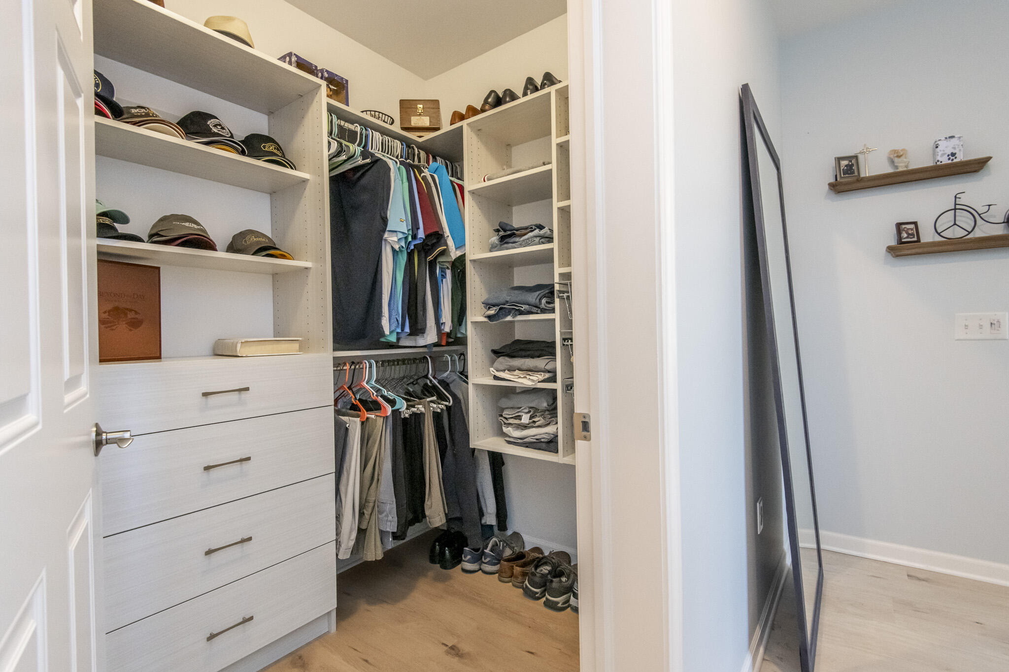 4 Gas Light Drive, Unit 211 Racine, WI 53403 - Photo 33 of 46 Master Closet