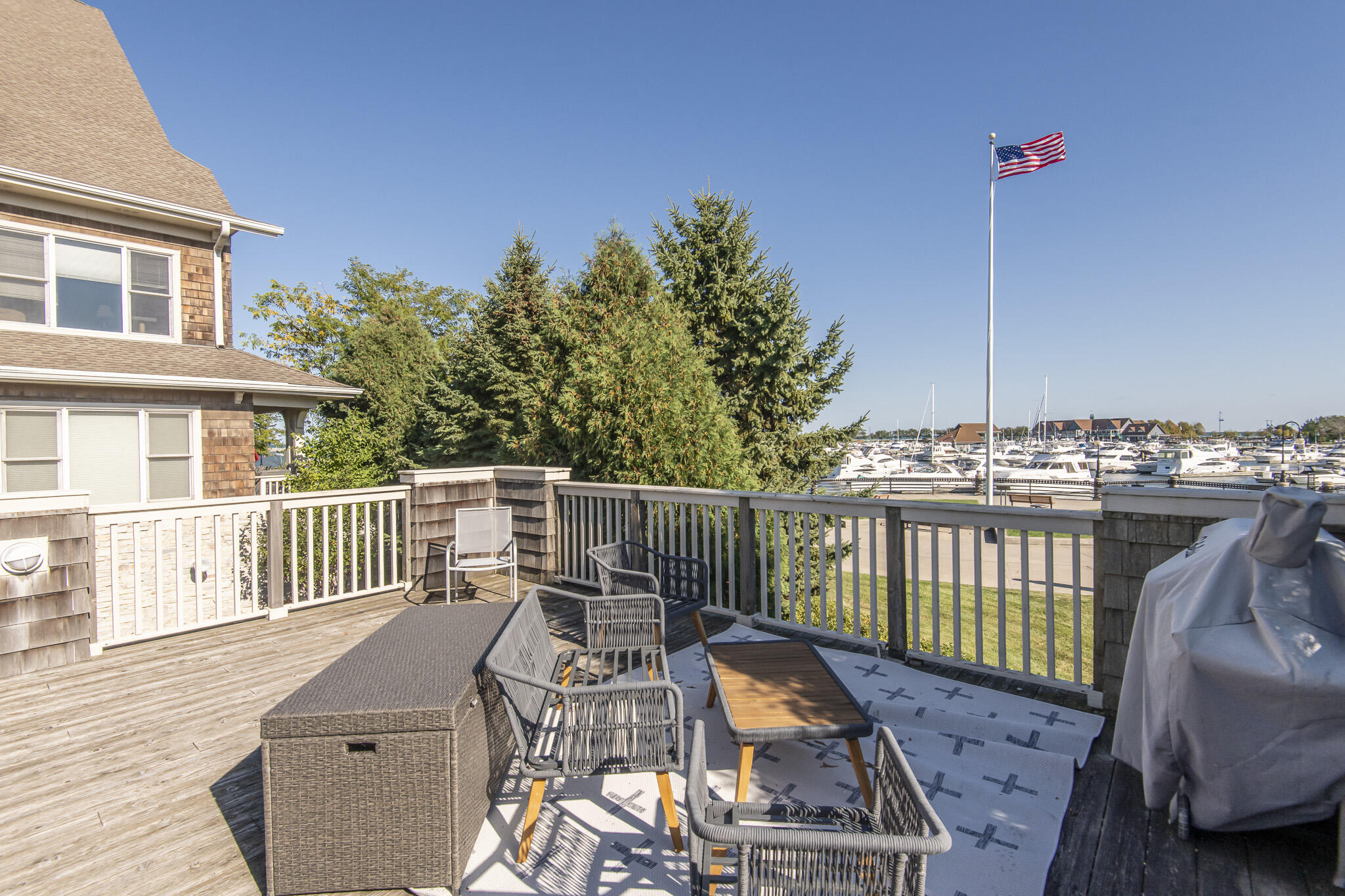 4 Gas Light Drive, Unit 211 Racine, WI 53403 - Photo 40 of 46 Common Party Deck