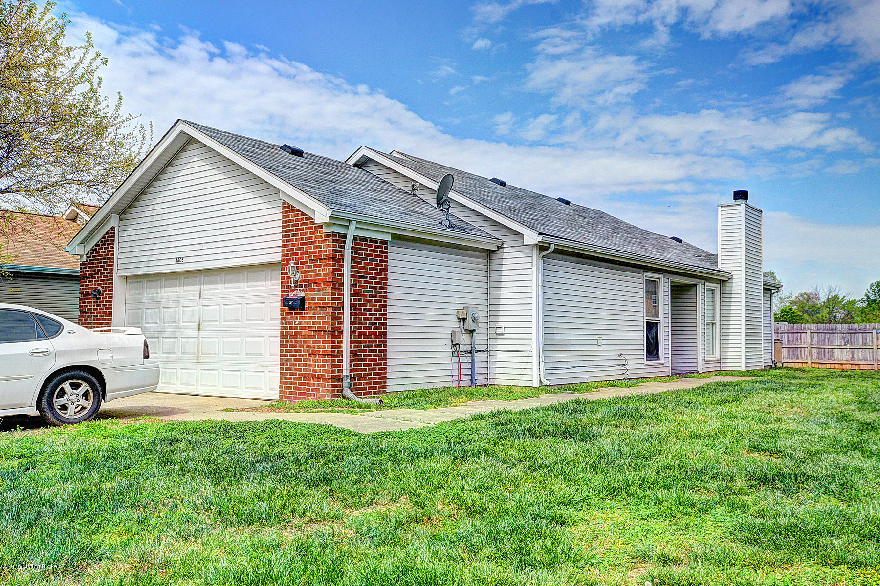 4606 Beechbrook Road Louisville, KY 40218 - Photo 14 of 17 Beechbrook-4606-exterior-1